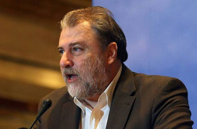 IONION FM - ΕΙΔΗΣΕΙΣ: Νότης Μαριάς, καθηγητής Θεσμών της ΕΕ στο Πανεπιστήμιο Κρήτης: Λαδι στη φωτιά το ευρωπαϊκό πακέτο των 98,5 δισ. ευρώ για Ουκρανία